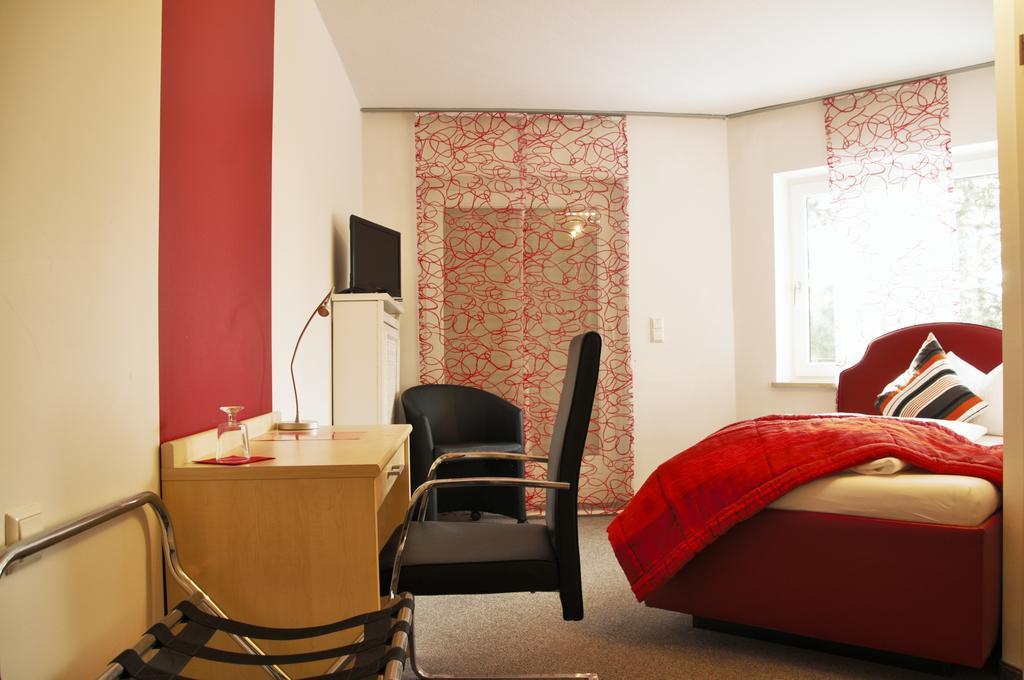 Park Ambiente Friedberg Hotel Friedberg  Bagian luar foto